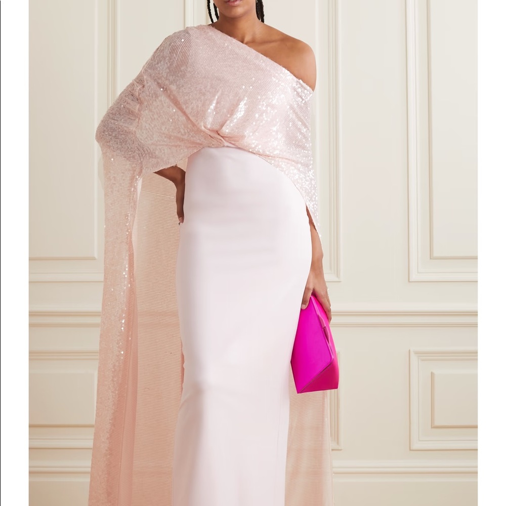 Safiyaa gown